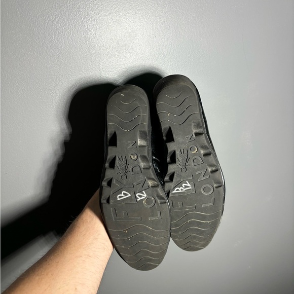 Fly London Patent Leather Luxor Pump Womens Size EU 40 - Picture 7 of 8